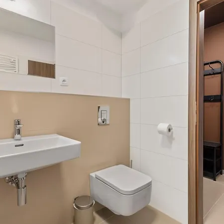 Lam Chocolate - Ac - Skyview Apartment