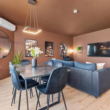 Lam Chocolate - Ac - Skyview Apartment Bratislava