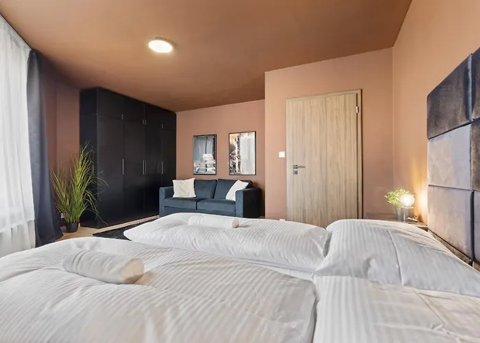 Lam Chocolate - Ac - Skyview * Bratislava