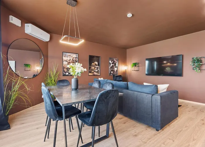 Lam Chocolate - Ac - Skyview Apartament Bratislava